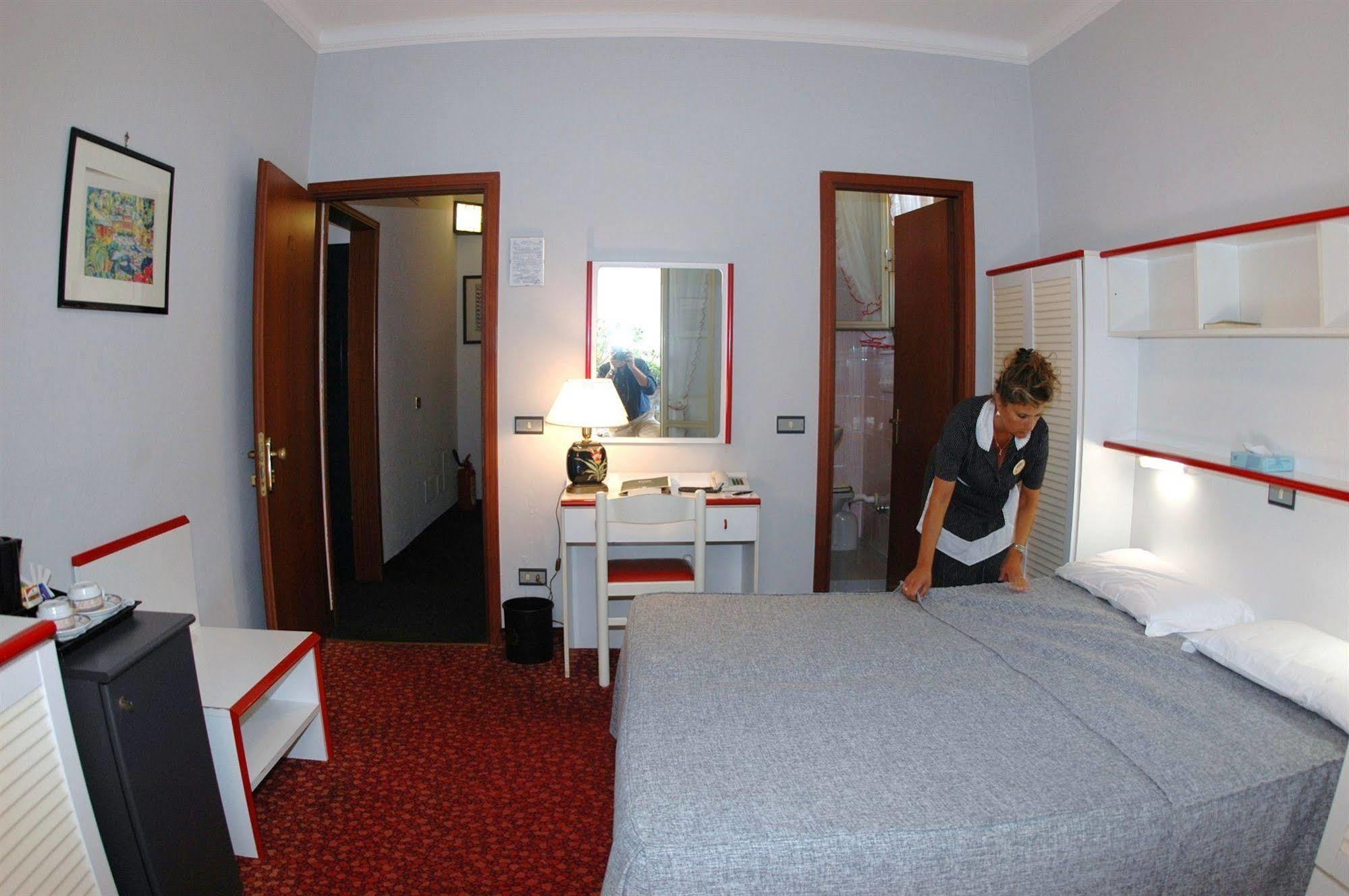 Hotel Flory Санта-Маргерита-Лігуре Екстер'єр фото