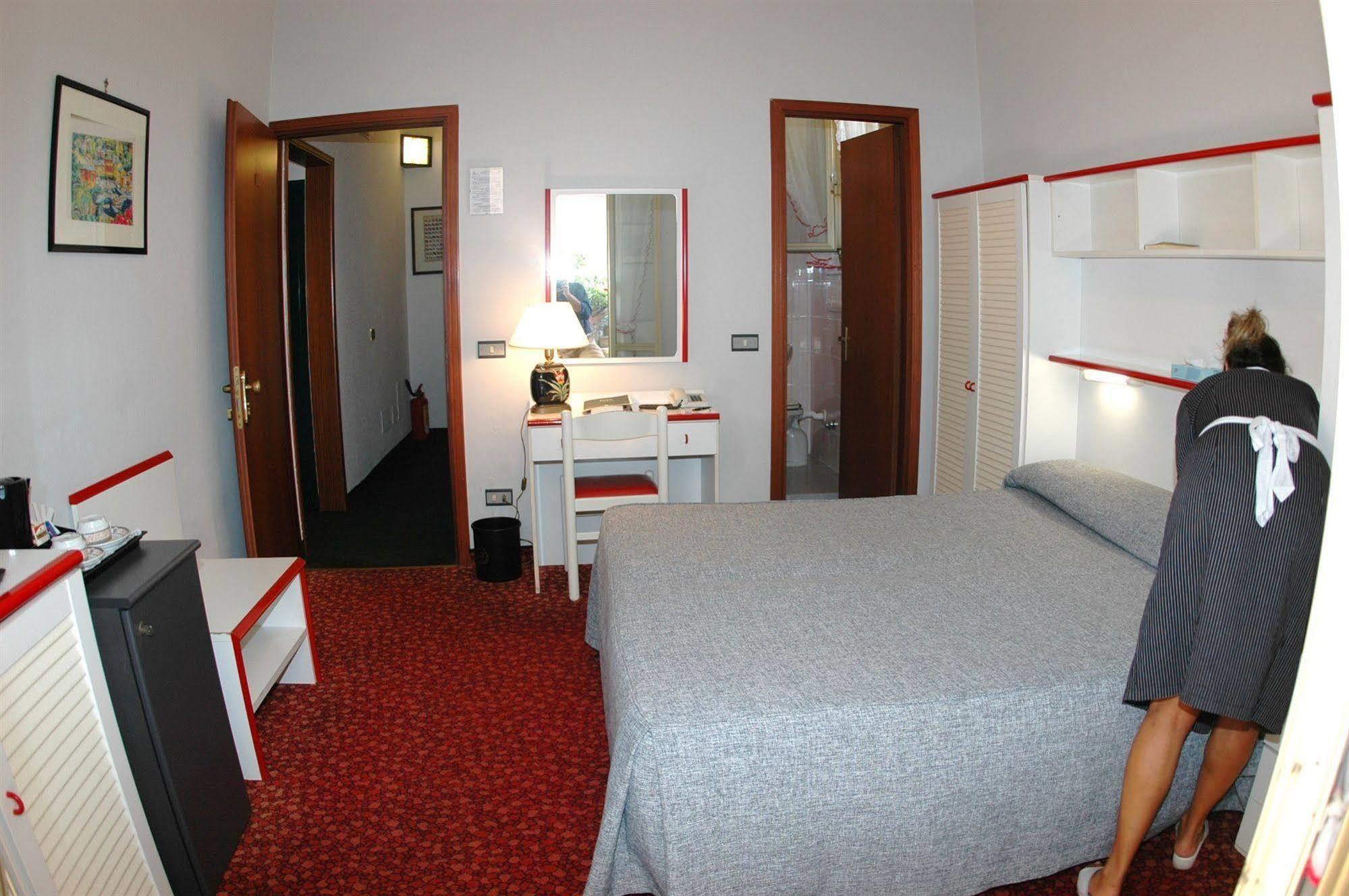Hotel Flory Санта-Маргерита-Лігуре Екстер'єр фото