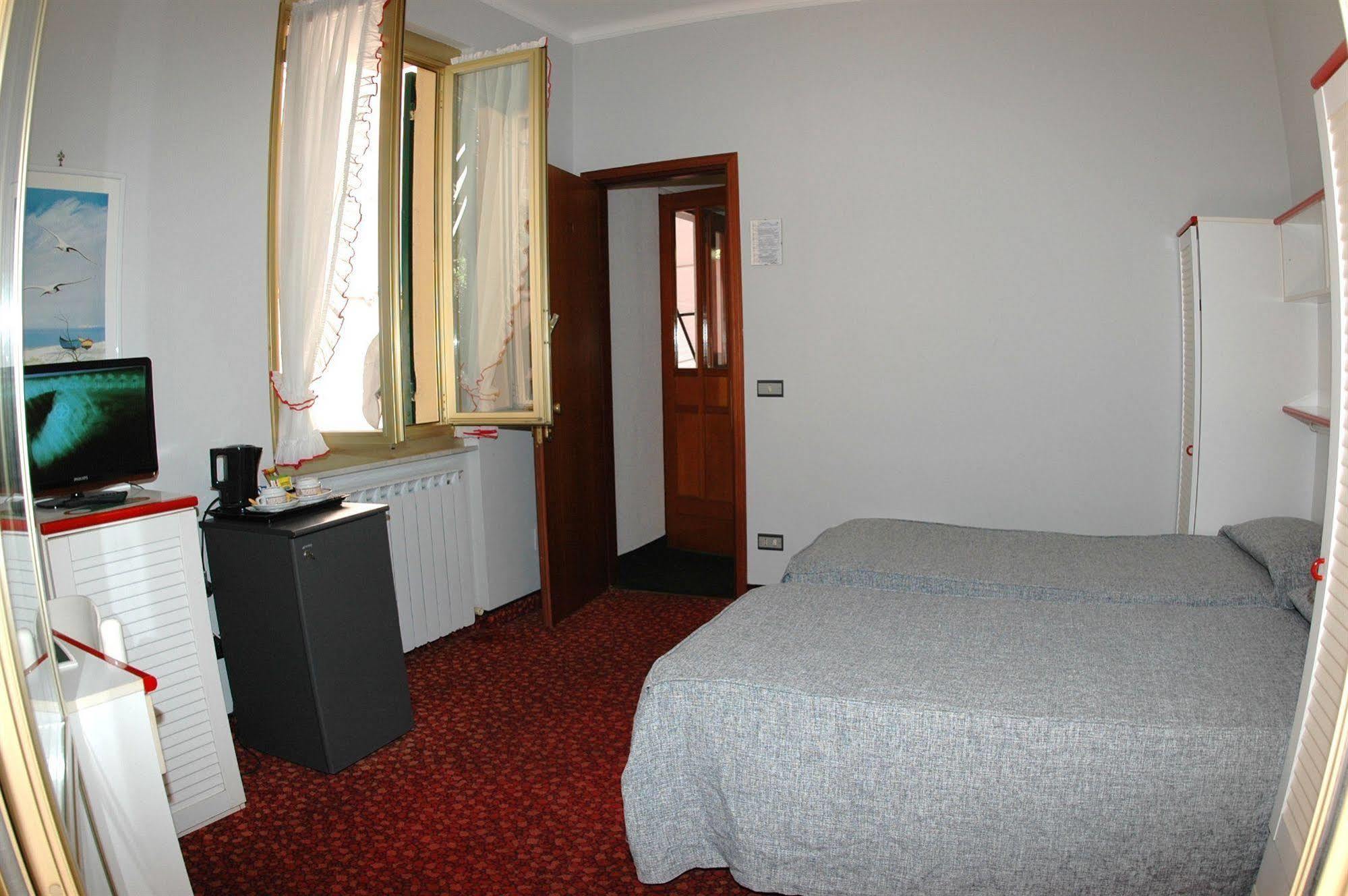 Hotel Flory Санта-Маргерита-Лігуре Екстер'єр фото